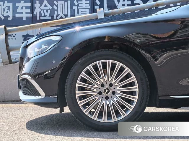 Mercedes-Benz E-class id 4213508 из Китая 2