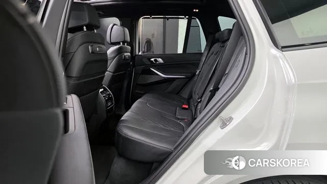 BMW X5 (G05) 2025 Белый из Кореи, фото 2