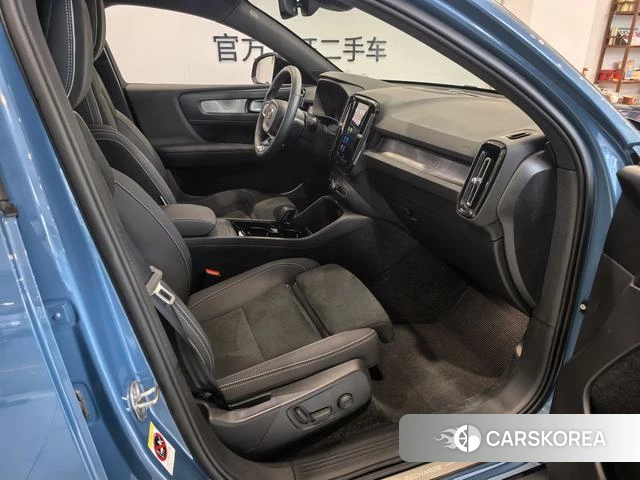 Volvo C40 EV 2023 Синий из Китая, фото 2