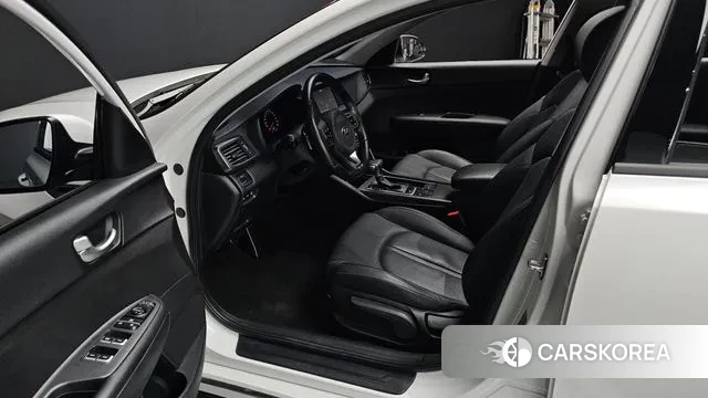 Kia K5 second generation 2018 Белый из Кореи, фото 2