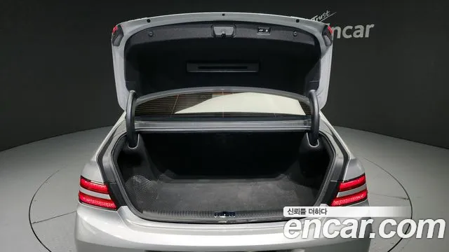 Genesis G90 2019 Серебристо-серый из Кореи, фото 2