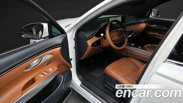 Genesis GV70 2023 Белый из Кореи, фото 2