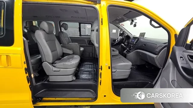 Hyundai The New Grand Starex 2019 Желтый из Кореи, фото 2