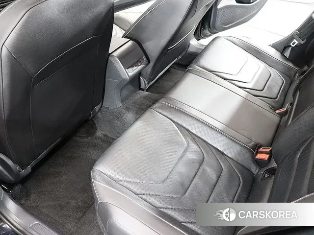 Volkswagen 7th Generation of Jetta 2023 Черный из Кореи, фото 2