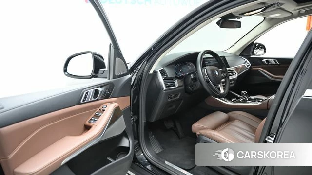 BMW X5 (G05) 2021 Черный из Кореи, фото 2