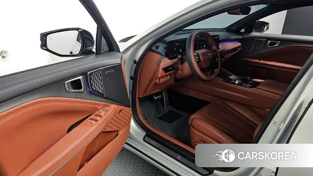 Kia The New K8 Hybrid 2025 Серебристо-серый из Кореи, фото 2