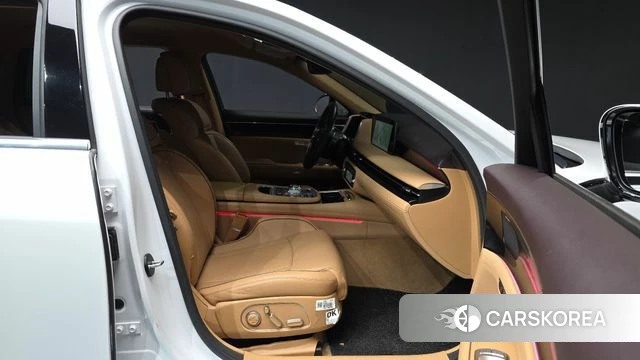 Genesis G90 (RS4) 2022 Белый из Кореи, фото 2