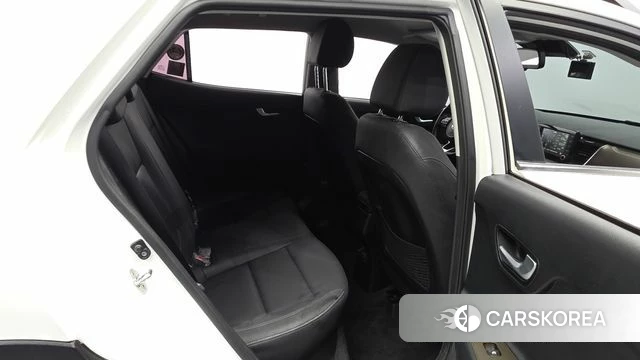 Kia Stonic 2019 Белый из Кореи, фото 2