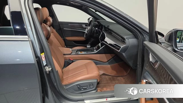 Audi A6 (C8) 2022 Серый из Кореи, фото 2