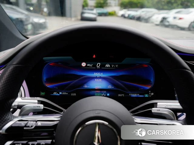 Mercedes-Benz EQS AMG 2025 Темно-серый из Китая, фото 2