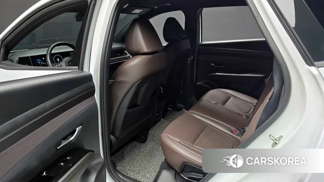 Hyundai The New Tucson (NX4) 2024 Белый из Кореи, фото 2