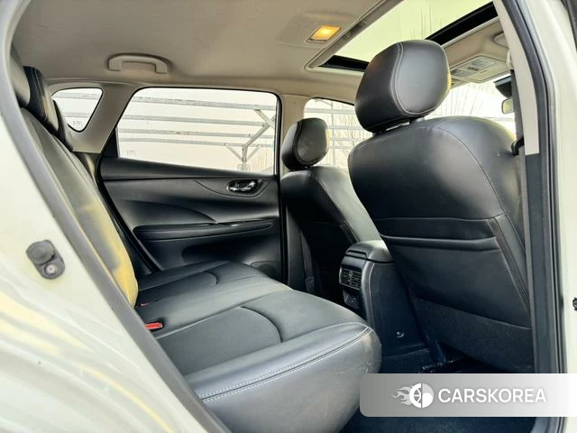 Nissan TIIDA 2022 Белый из Китая, фото 2