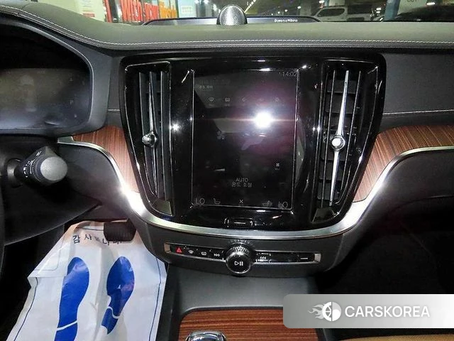 Volvo S60 3rd generation 2021 Синий из Кореи, фото 2