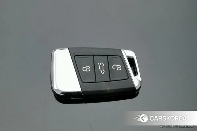 Volkswagen Passat 2020 Черный из Китая, фото 2