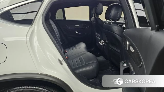 Mercedes-Benz GLC-Class X253 2023 Белый из Кореи, фото 2