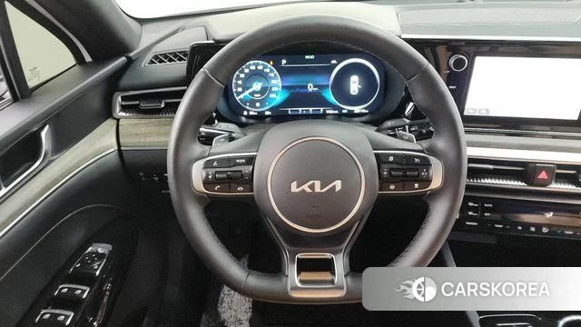 Kia K5 3rd generation 2022 Белый из Кореи, фото 2