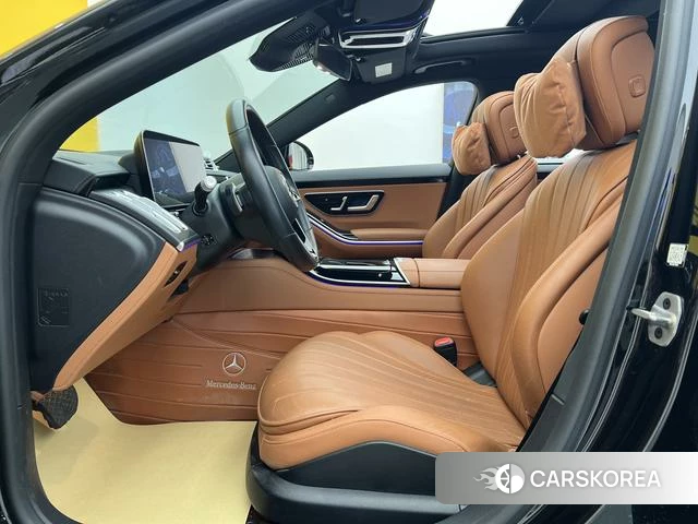 Mercedes-Benz S-class 2024 Черный из Китая, фото 2
