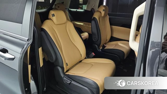 Kia Carnival 4th generation 2023 Серый из Кореи, фото 2