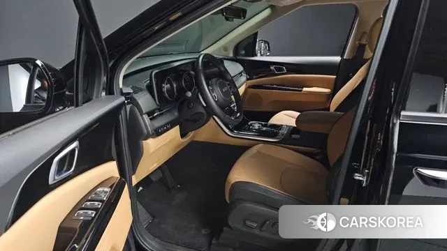 Kia Carnival 4th generation 2023 Черный из Кореи, фото 2