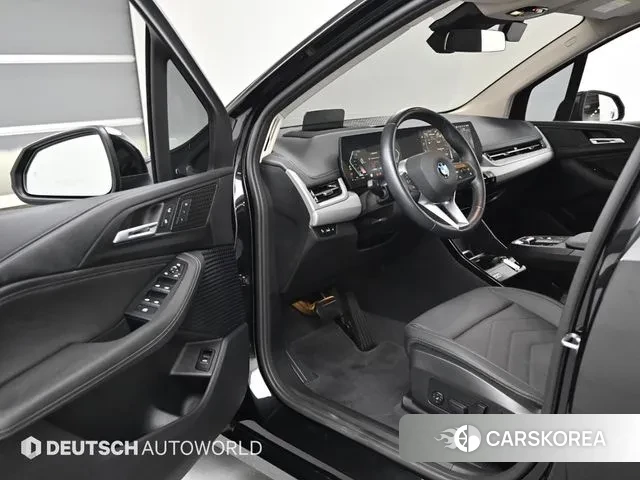 BMW 2 Series Active Tourer (U06) 2023 Черный из Кореи, фото 2