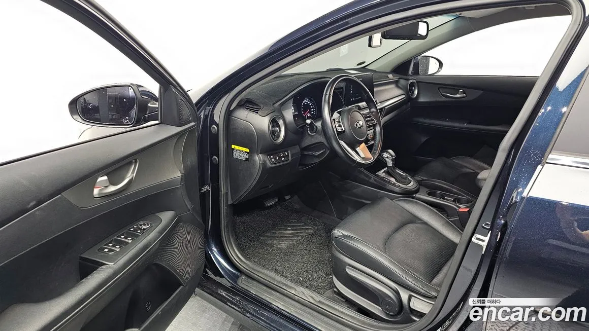 Kia Come New K3 id 1948993 из Кореи 2