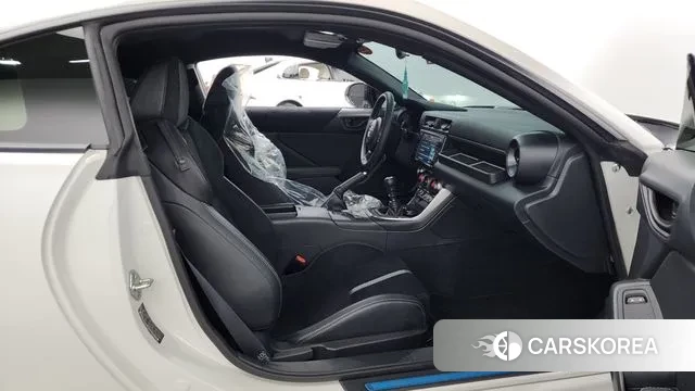 Toyota GR86 2024 Белый из Кореи, фото 2