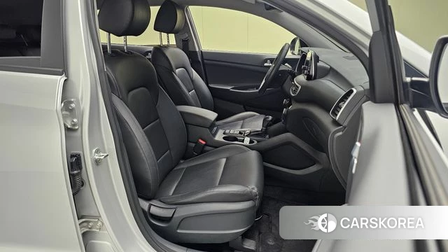Hyundai All New Tucson 2020 Серебряный из Кореи, фото 2