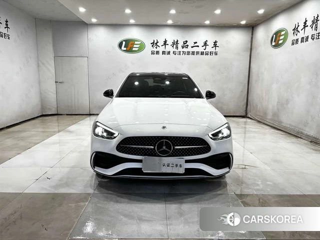 Mercedes-Benz Class C 2024 Белый из Китая, фото 2