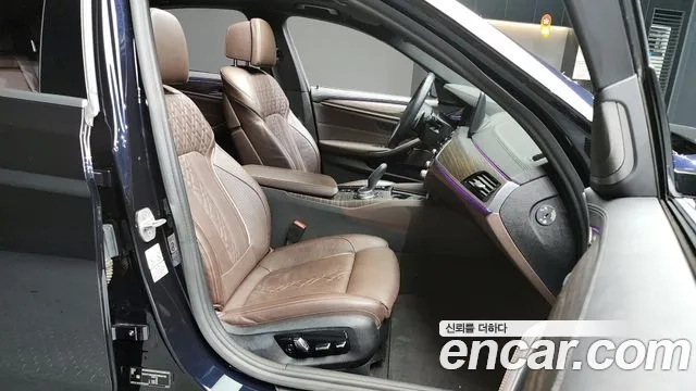 BMW 5 Series (G30) 2021 Черный из Кореи, фото 2