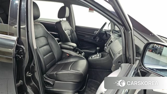 Ssangyong Korando Turismo 2019 Черный из Кореи, фото 2
