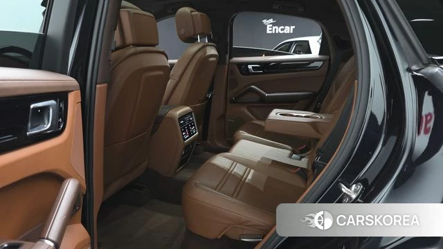 Porsche Cayenne (PO536) 2021 Черный из Кореи, фото 2