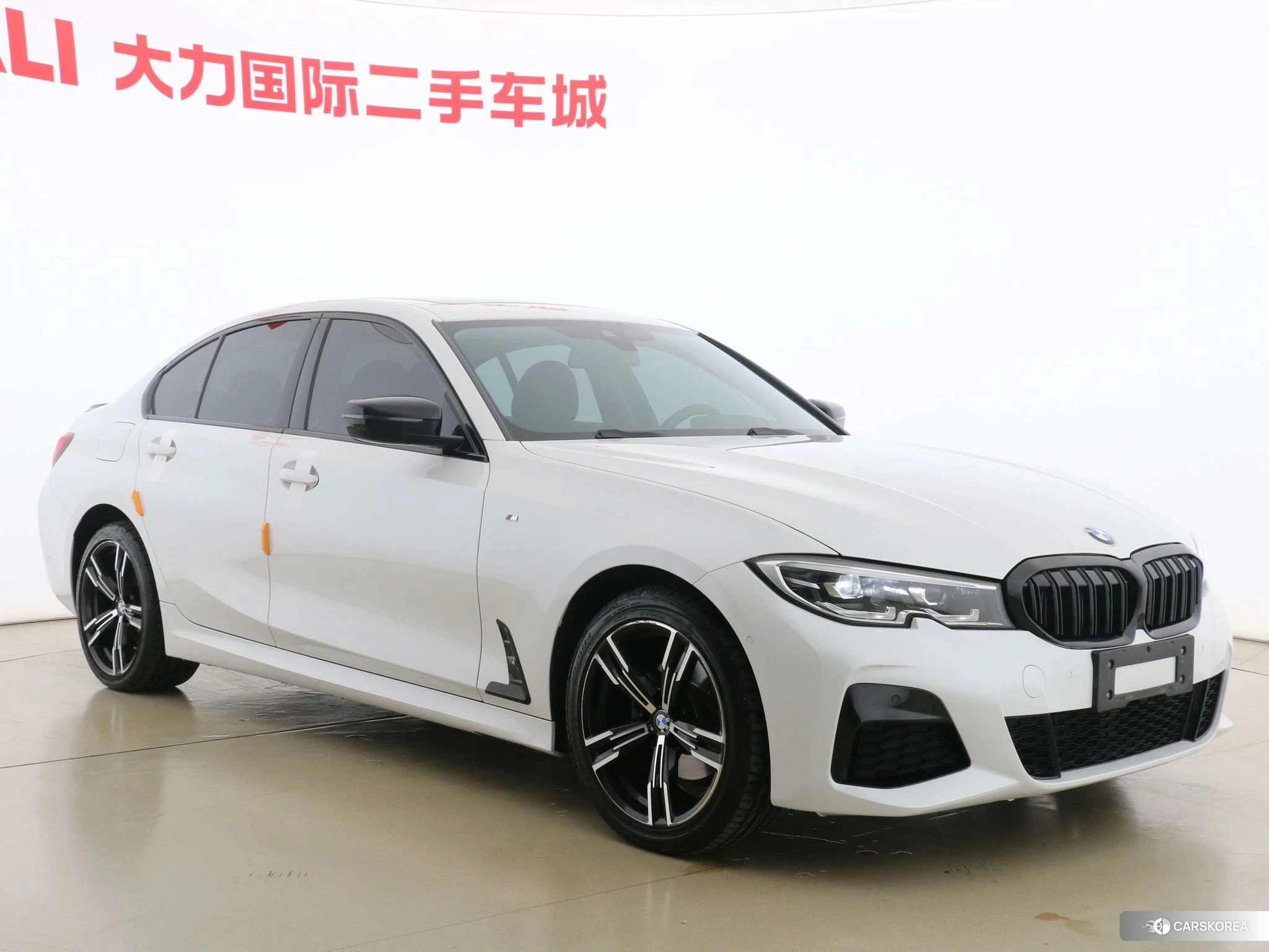 BMW 3 series 2021 Белый из Китая, фото 2