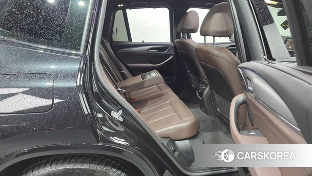 BMW X3 (G01) 2021 Черный из Кореи, фото 2