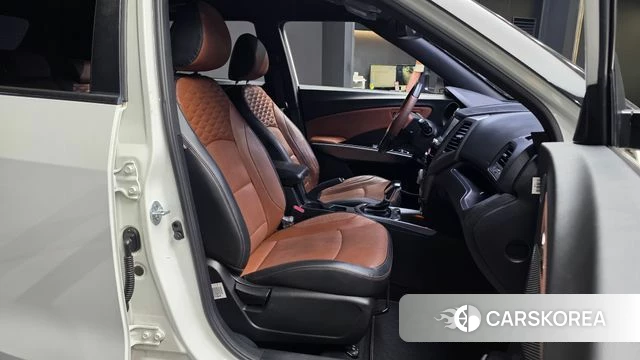 Ssangyong Tivoli Armor 2018 Жемчужный цвет из Кореи, фото 2