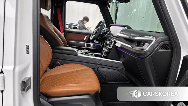 Mercedes-Benz G-Class W463b 2023 Белый из Кореи, фото 2