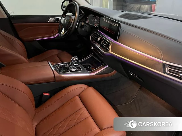 BMW X7 (G07) 2022 Черный из Кореи, фото 2