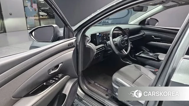 Hyundai The New Tucson Hybrid (NX4) 2025 Серый из Кореи, фото 2