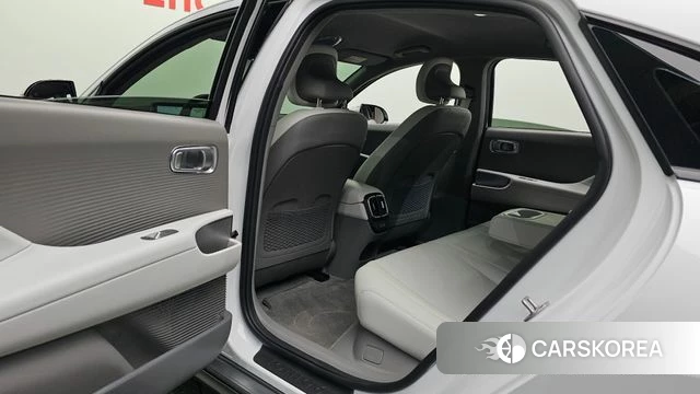Hyundai Ionic 6 2022 Белый из Кореи, фото 2