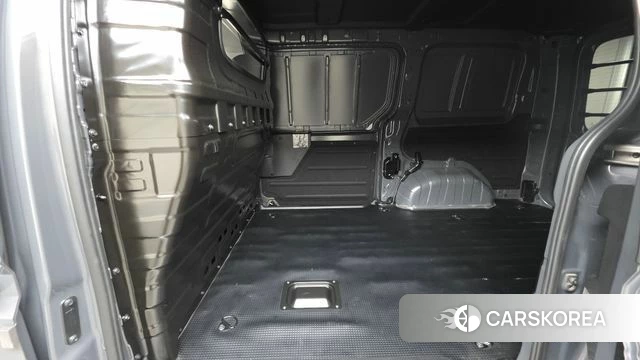 Hyundai Staria 2025 Серый из Кореи, фото 2
