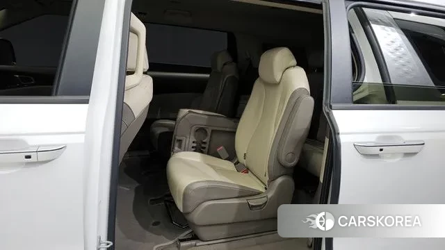Kia Carnival 4th generation 2022 Белый из Кореи, фото 2