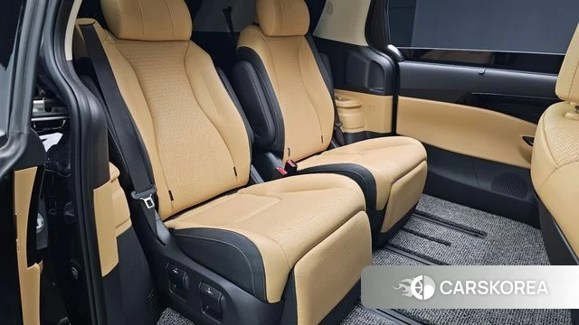 Kia Carnival 4th generation 2023 Черный из Кореи, фото 2