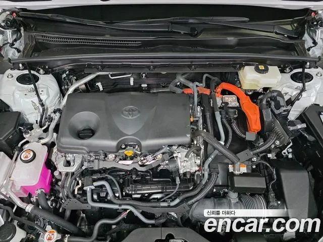 Toyota Crown Crossover 2023 Белый из Кореи, фото 2