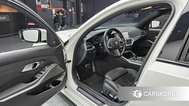 BMW 3 Series (G20) 2020 Белый из Кореи, фото 2