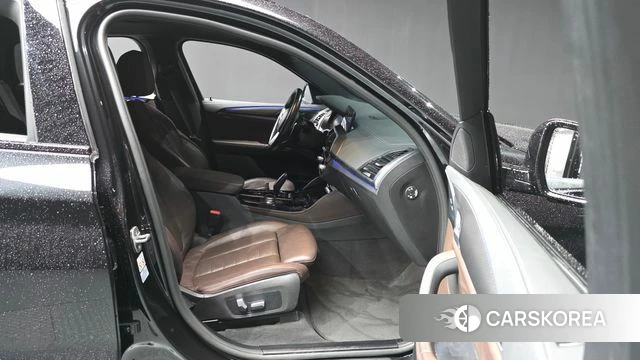 BMW X4 (G02) 2021 Черный из Кореи, фото 2