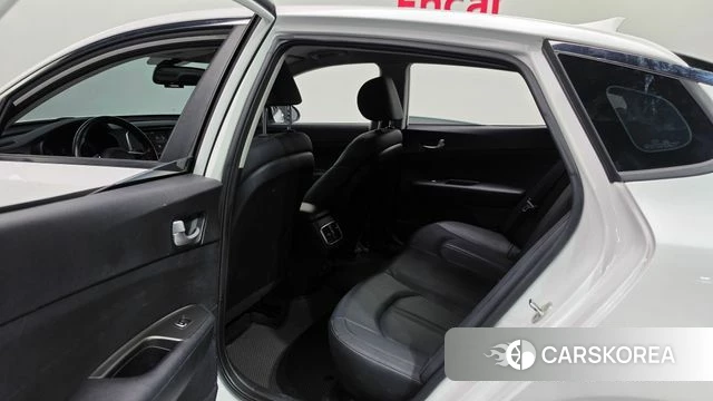Kia The New K5 2nd generation 2019 Белый из Кореи, фото 2