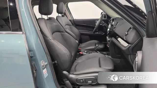 Mini Cooper Countryman 2023 Небесно-голубой из Кореи, фото 2