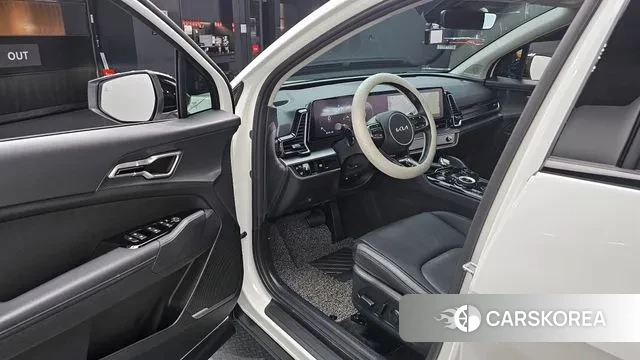 Kia Sportage 5th Generation 2024 Белый из Кореи, фото 2