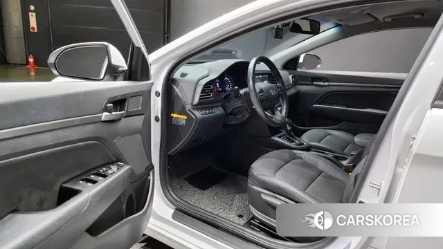 Hyundai The New Avante AD 2019 Белый из Кореи, фото 2