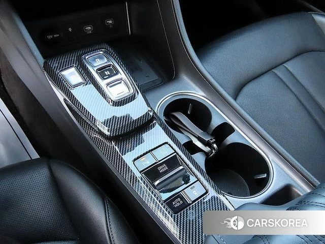 Hyundai Sonata (DN8) 2021 Серебристо-серый из Кореи, фото 2