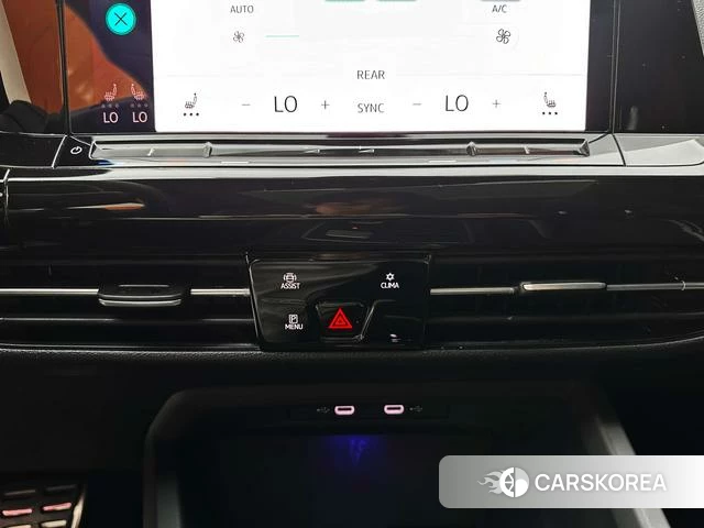 Volkswagen Golf 2022 Белый из Китая, фото 2